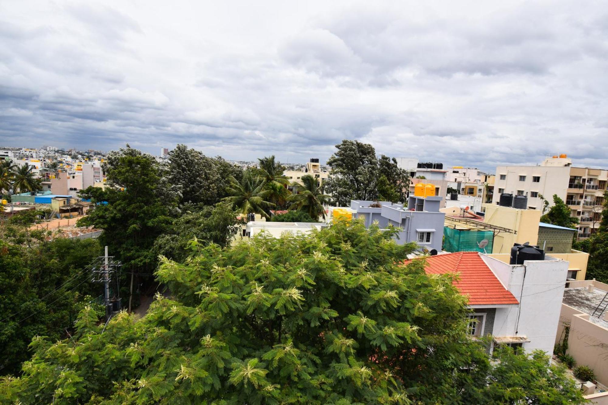 Staymazing-1,2 & 3 Bhk Ac Apartments In Hebbal-5Mins To Manyata-30Mins To Airport Бангалор Екстериор снимка